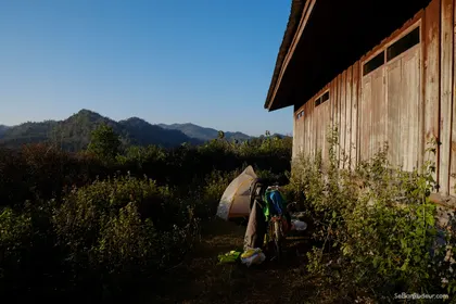 Houaxay J353 Laos